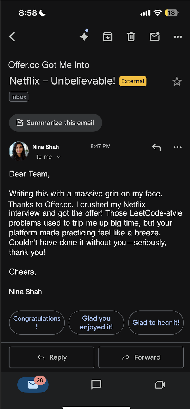 A candidate shares that Offer.cc helped them practice LeetCode questions and secure a Netflix offer.